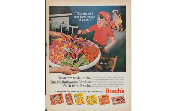 1948 BRACHS CANDY CORN Fine Candies Colorful 2 Page Magazine Print Ad